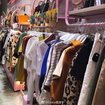 曼谷saim center附近的網(wǎng)紅服裝店打卡～P1-3叫什么daddy 衣服風格比|可愛 .